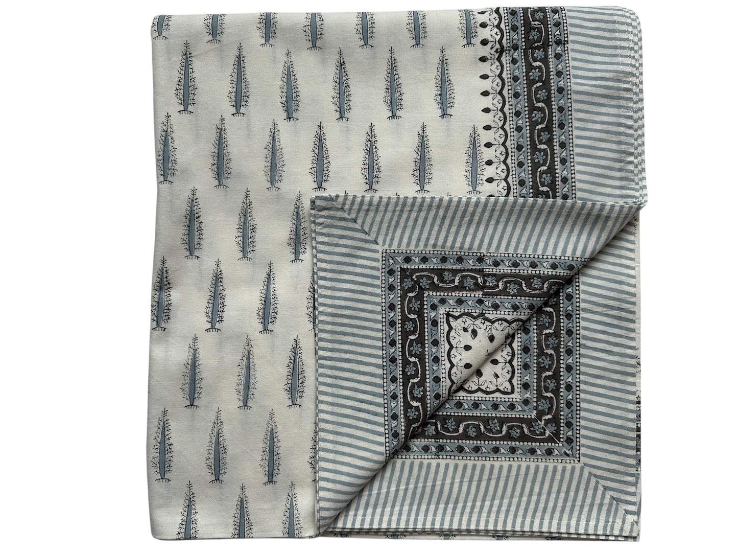 Frosted Wonder Table Cloth